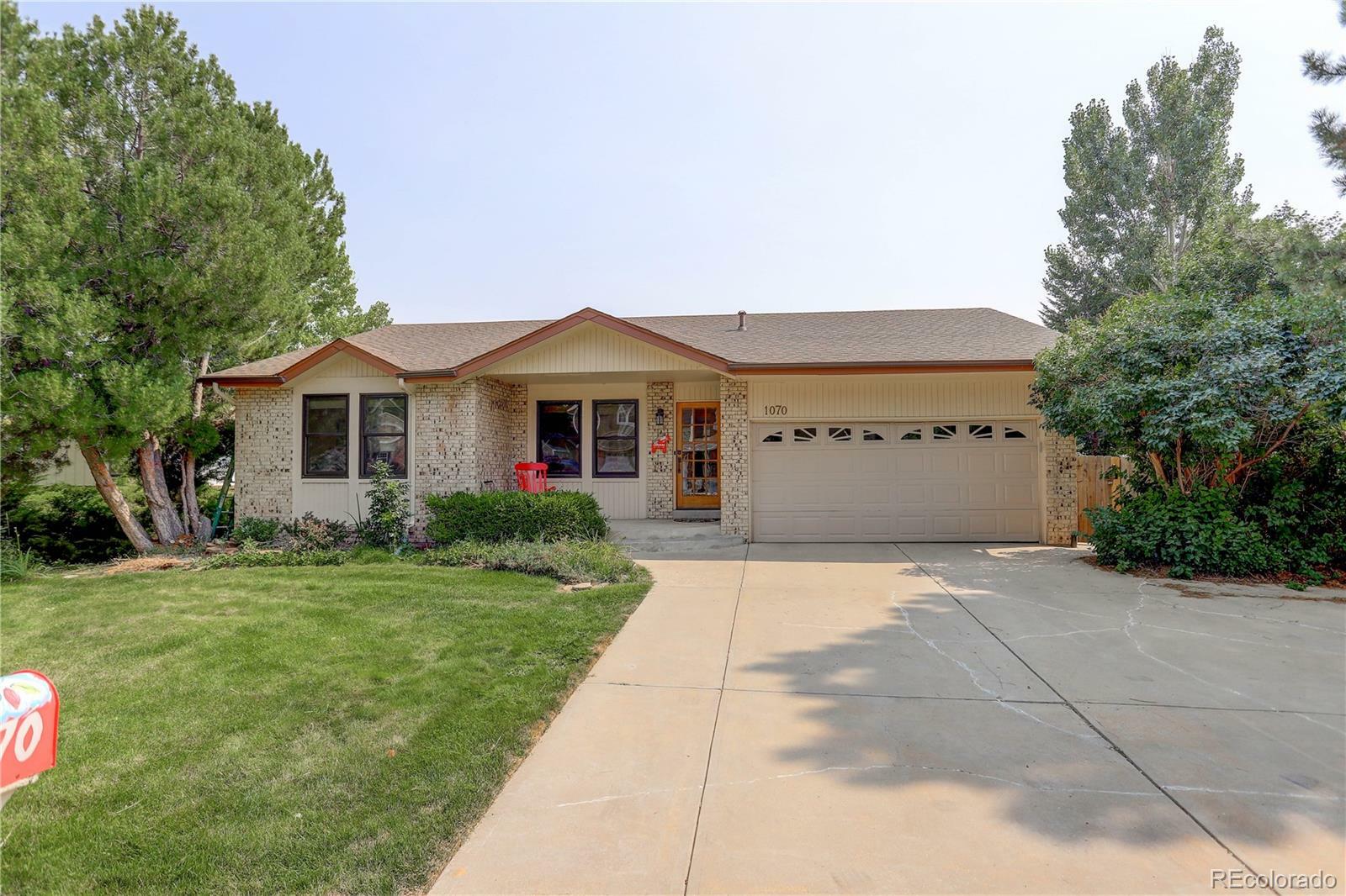 Property Photo: 1070 E 15th Avenue CO 80020