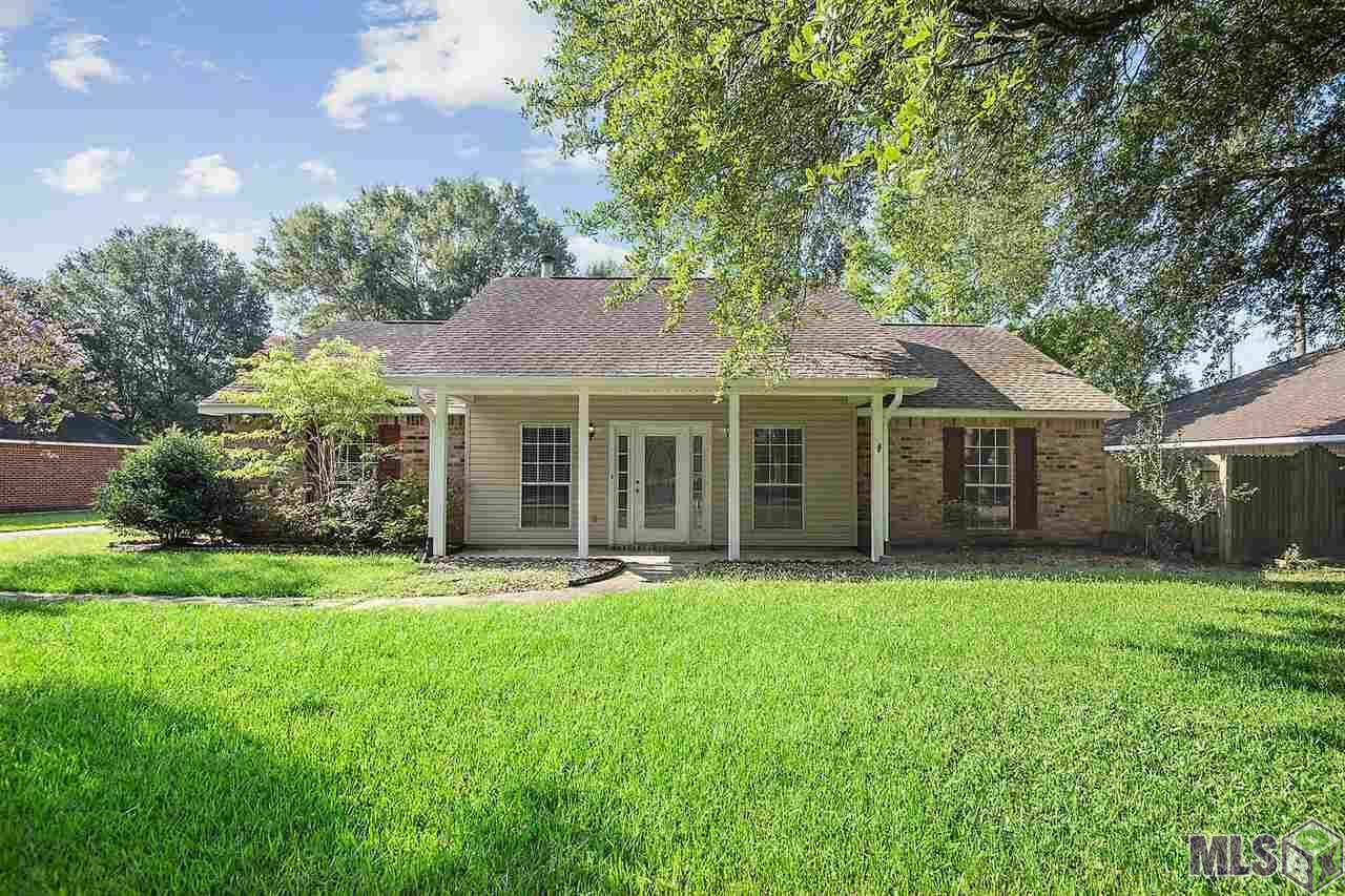 Property Photo: 14960 Carrol Ave LA 70785