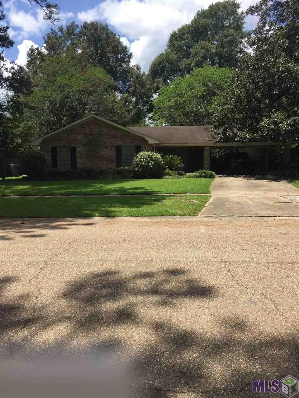 Property Photo:  4764 Fleet Dr  LA 70809 