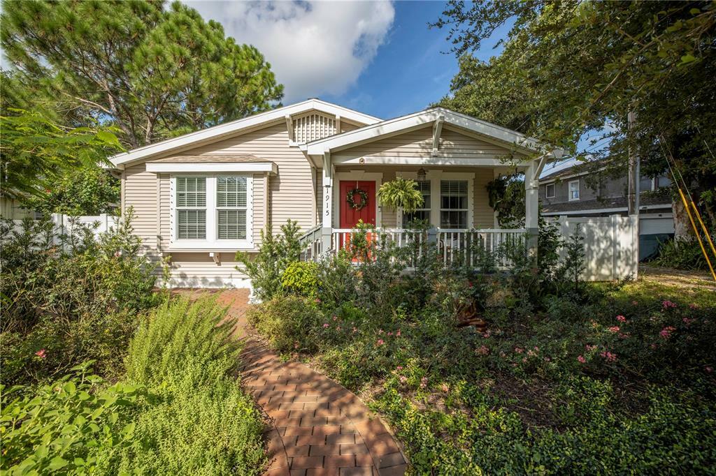 Property Photo: 1915 57th Street S FL 33707