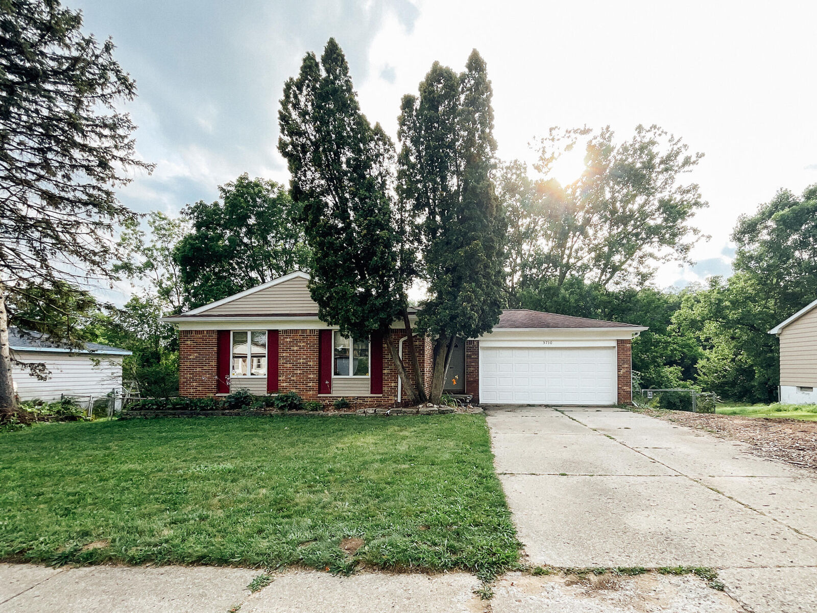Property Photo: 3710 Seaway Drive MI 48911