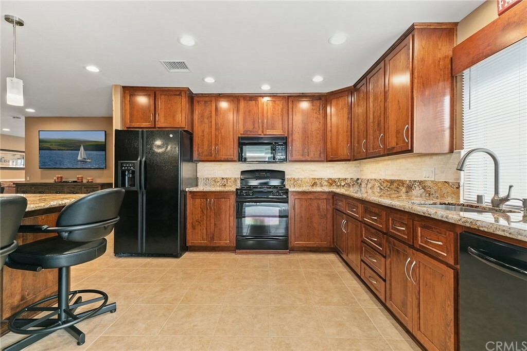 Property Photo:  1645 Tuffree Boulevard  CA 92870 