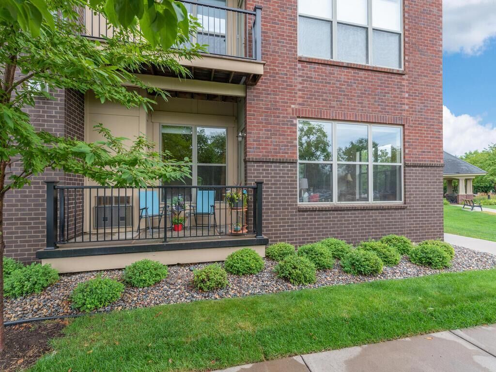 Property Photo: 3640 Wooddale Avenue S 113 MN 55416