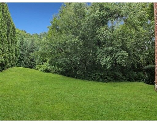 Property Photo:  989 Salem St  MA 01845 