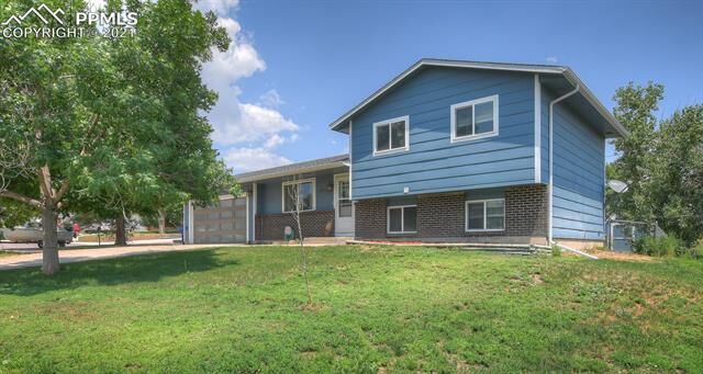 Property Photo:  1635 Peterson Road  CO 80915 