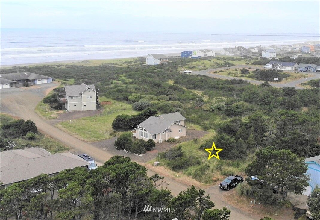 Property Photo: 912 Pheasant Run WA 98595