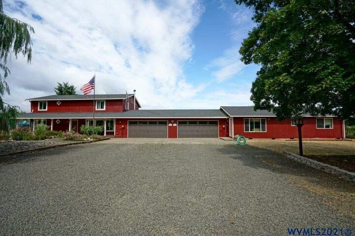 1470 W Ellendale (-1472) Av  Dallas OR 97338 photo