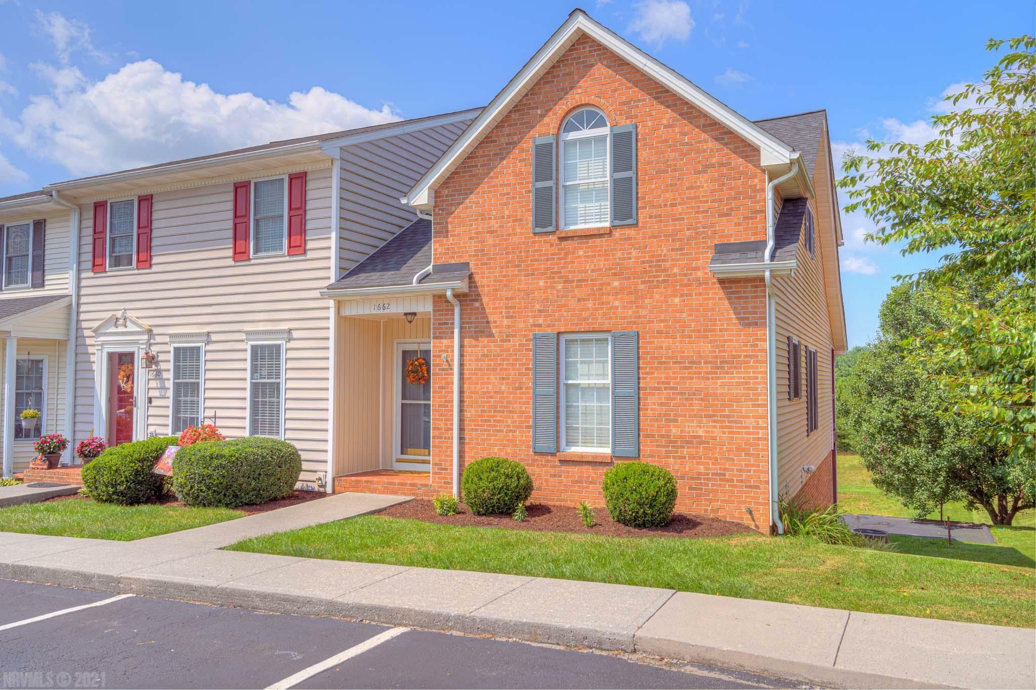 Property Photo:  1662 York Drive  VA 24073 