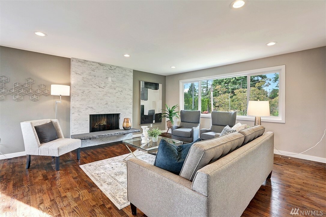 Property Photo: 10201 NE 198th St WA 98011