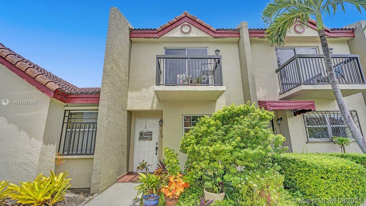 6435 SW 130th Ave 302  Miami FL 33183 photo