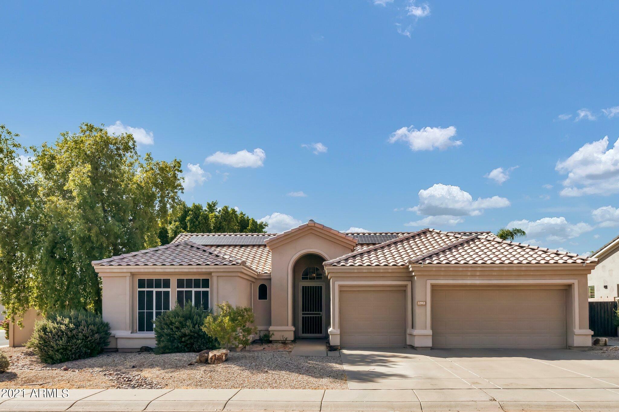 Property Photo:  22912 N 74th Avenue  AZ 85310 