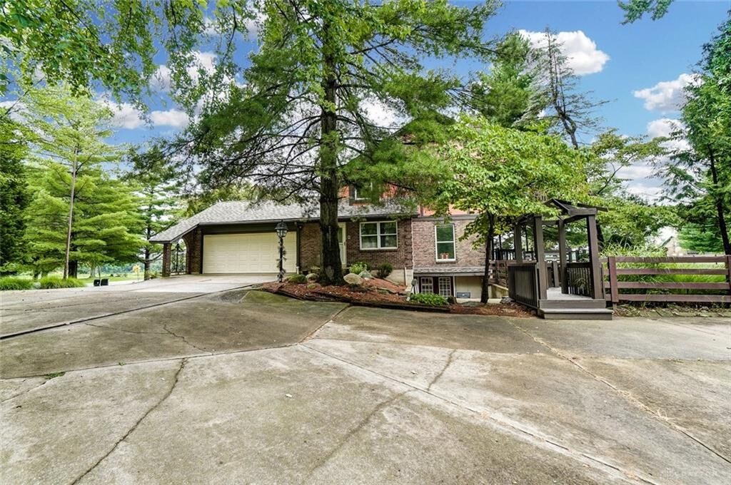 Property Photo: 4063 Washington Way OH 45152
