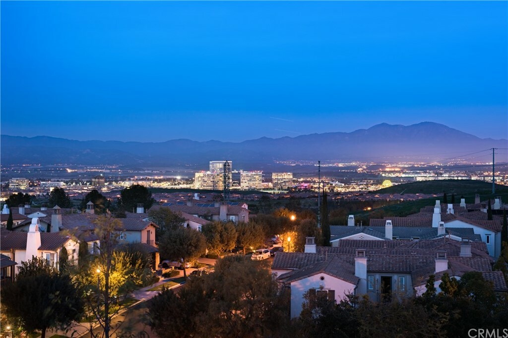 Property Photo:  30 Silhouette  CA 92603 