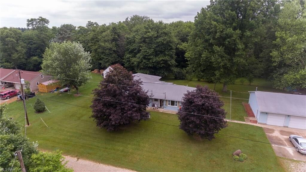 Property Photo:  3074 State Route 43  OH 44240 