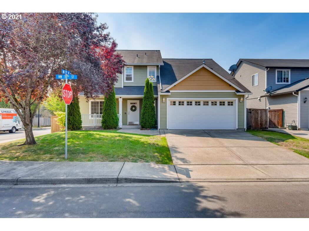 Property Photo:  1301 NW 10th St  WA 98604 