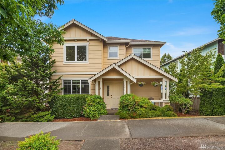 16925 Woodside Dr SE  Renton WA 98058 photo