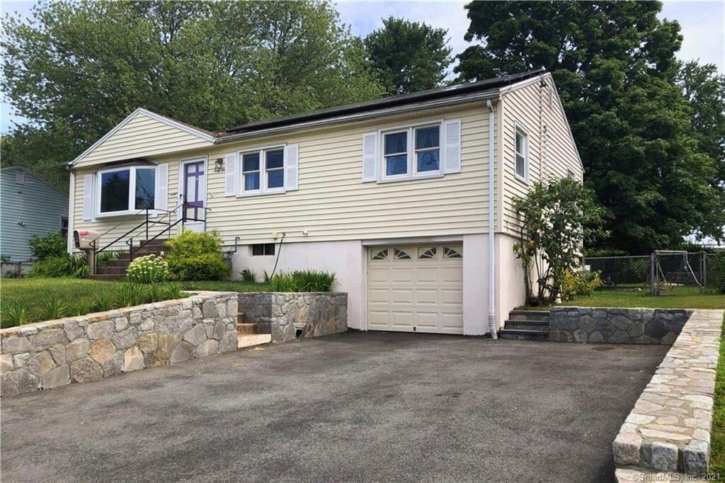 Property Photo: 46 Jessie Drive CT 06516