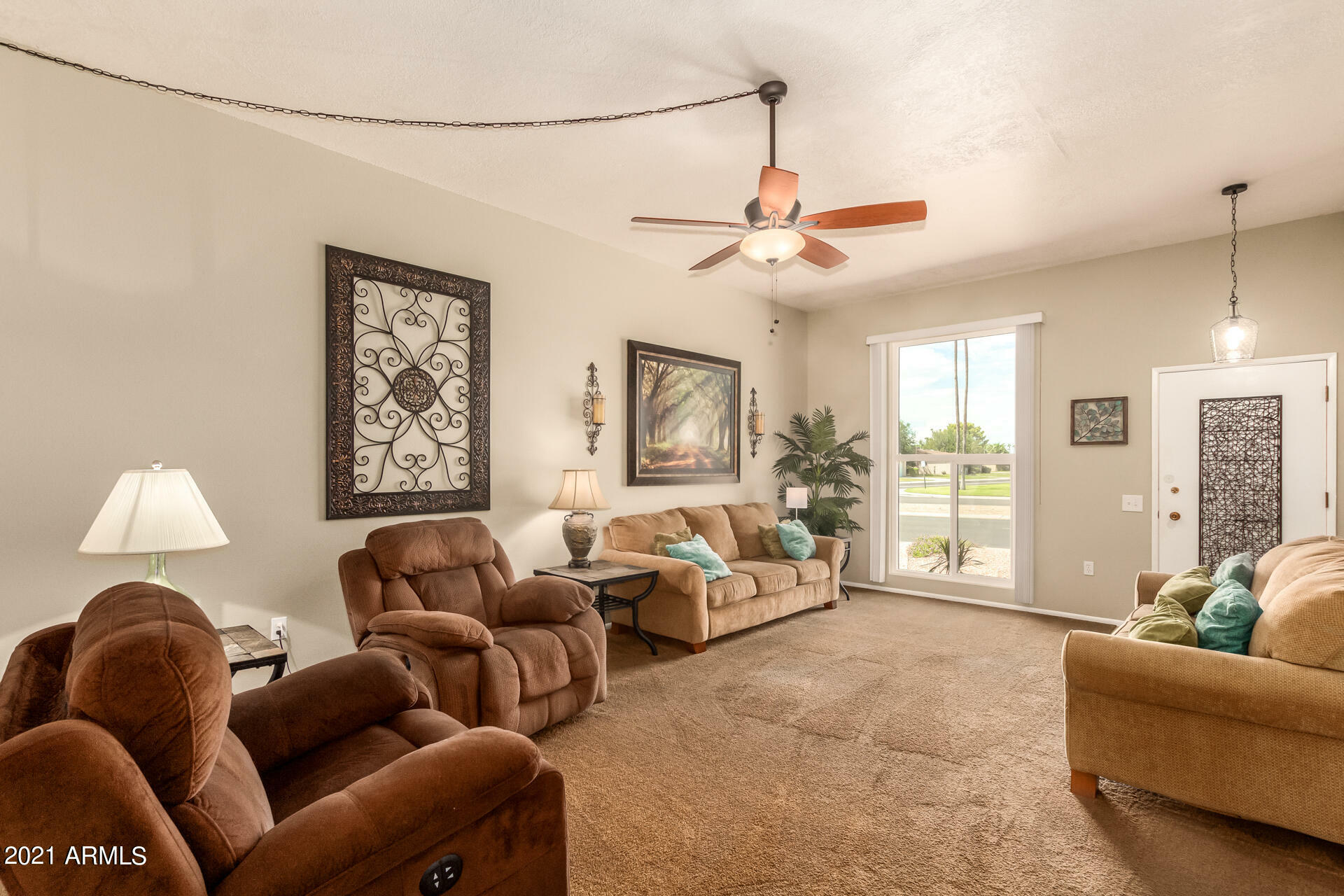 Property Photo: 10173 W Thunderbird Boulevard AZ 85351