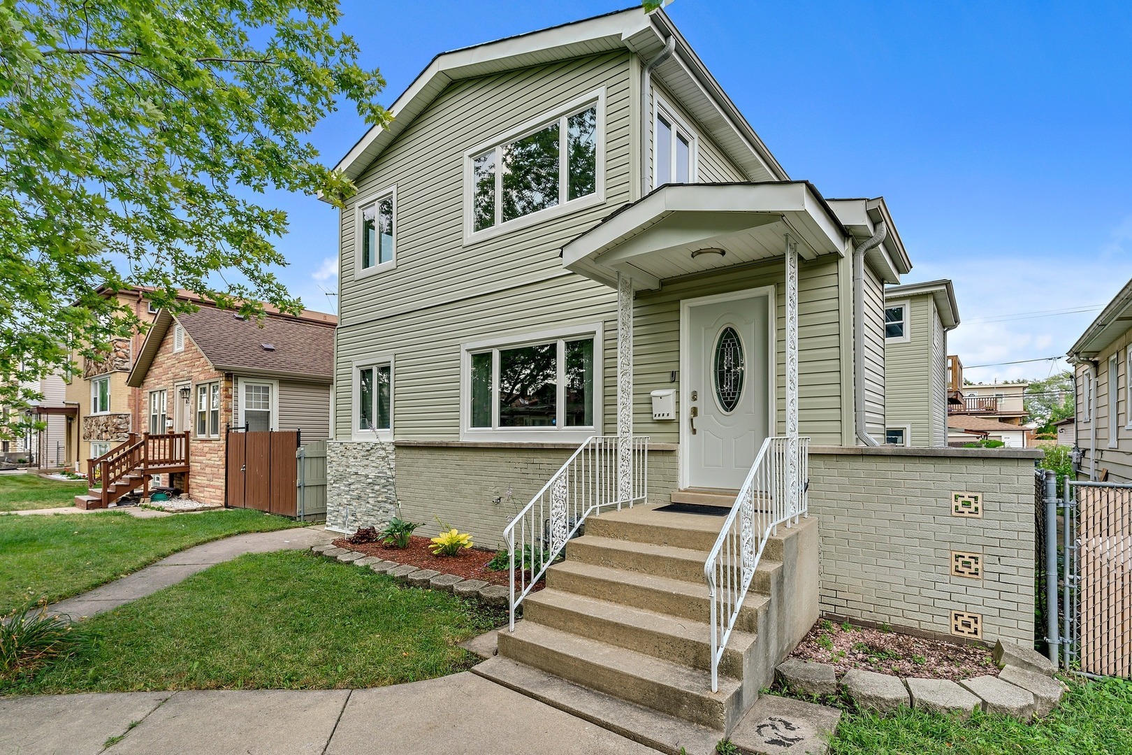 Property Photo:  2721 N 76th Avenue  IL 60707 