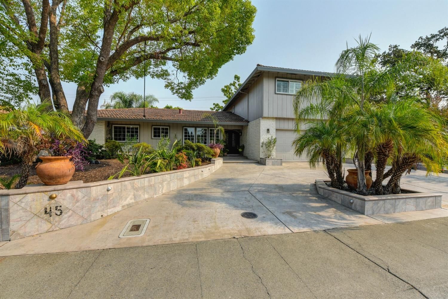 Property Photo:  45 Saratoga Circle  CA 95864 