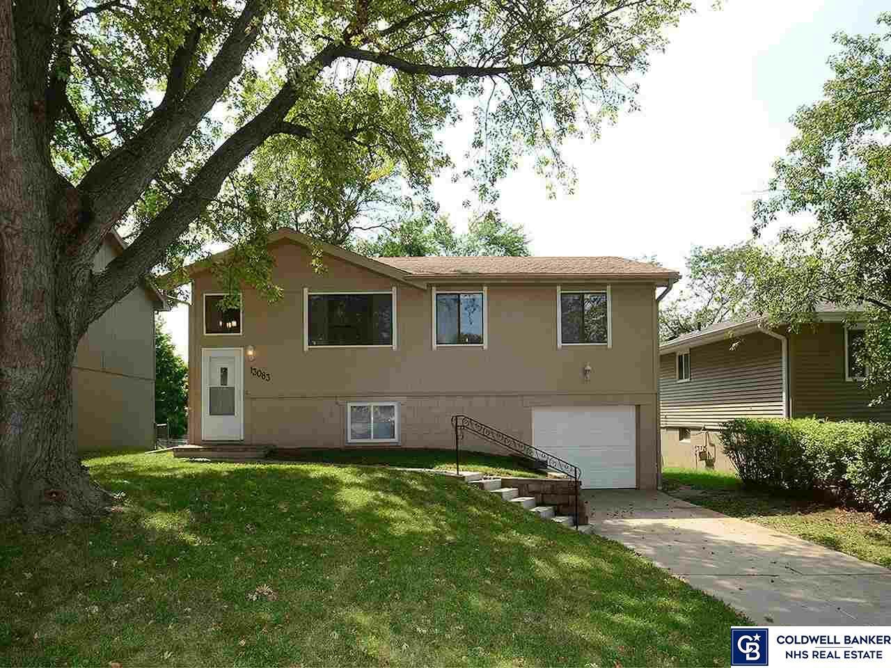 Property Photo:  13083 Meredith  NE 68164 