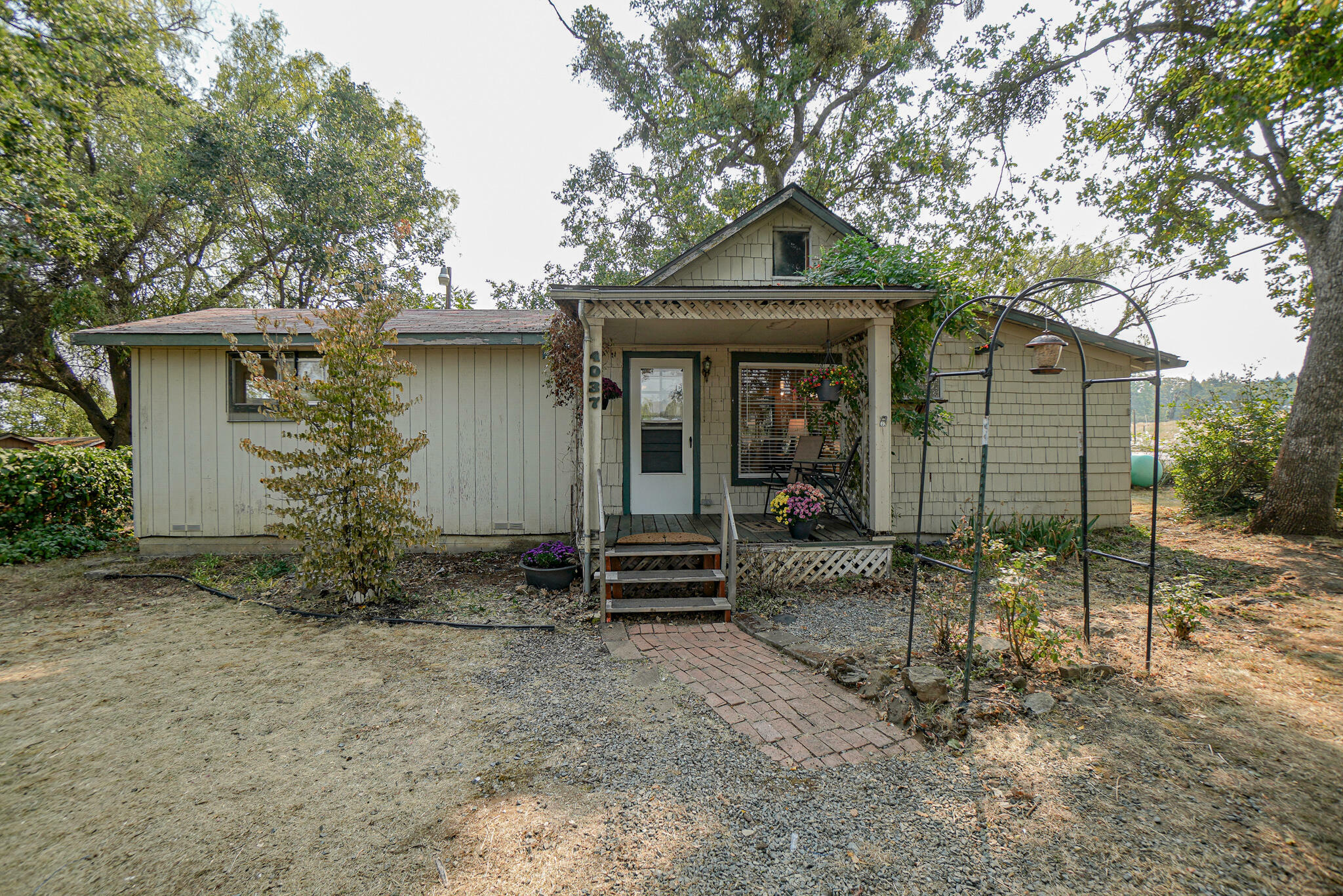 Property Photo:  4037 Coleman Creek Road  OR 97501 