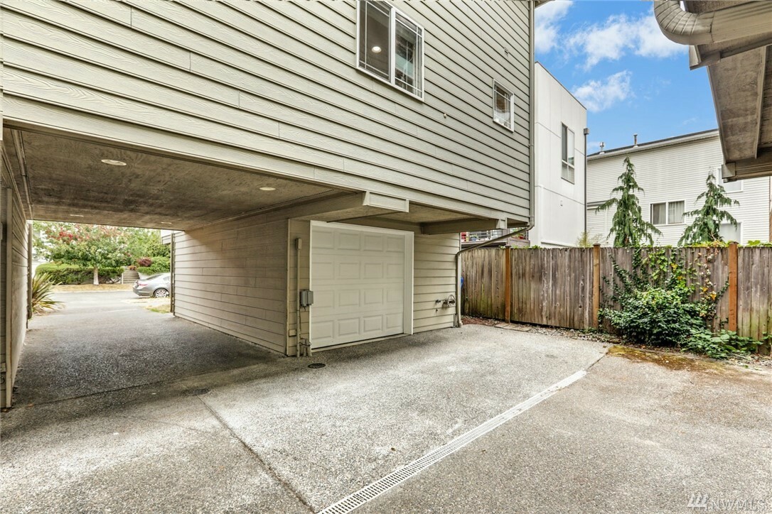 Property Photo:  1529 NW 58th St A  WA 98107 