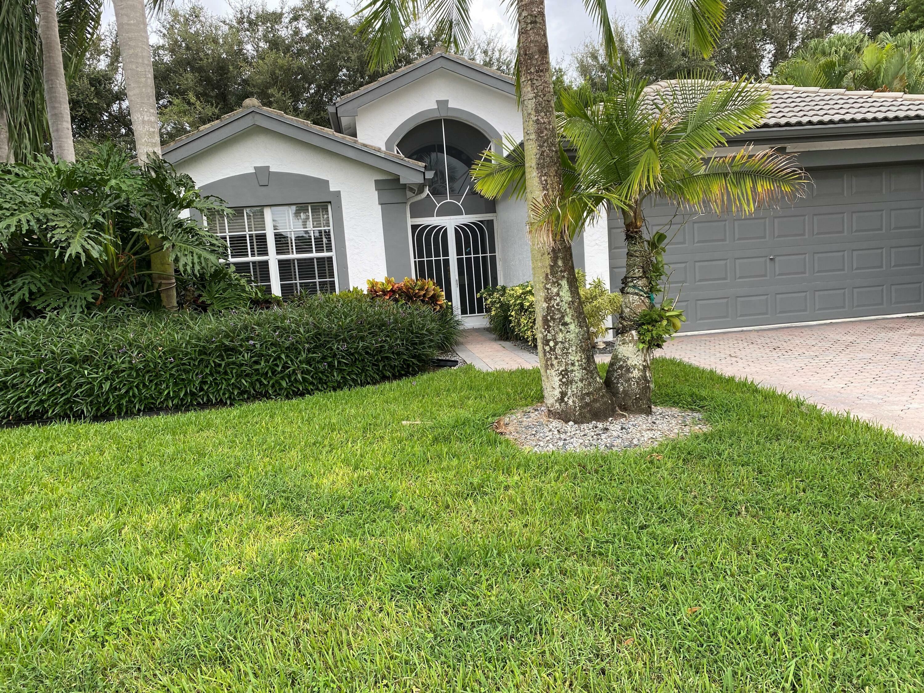 Property Photo:  7636 San Carlos Street  FL 33437 