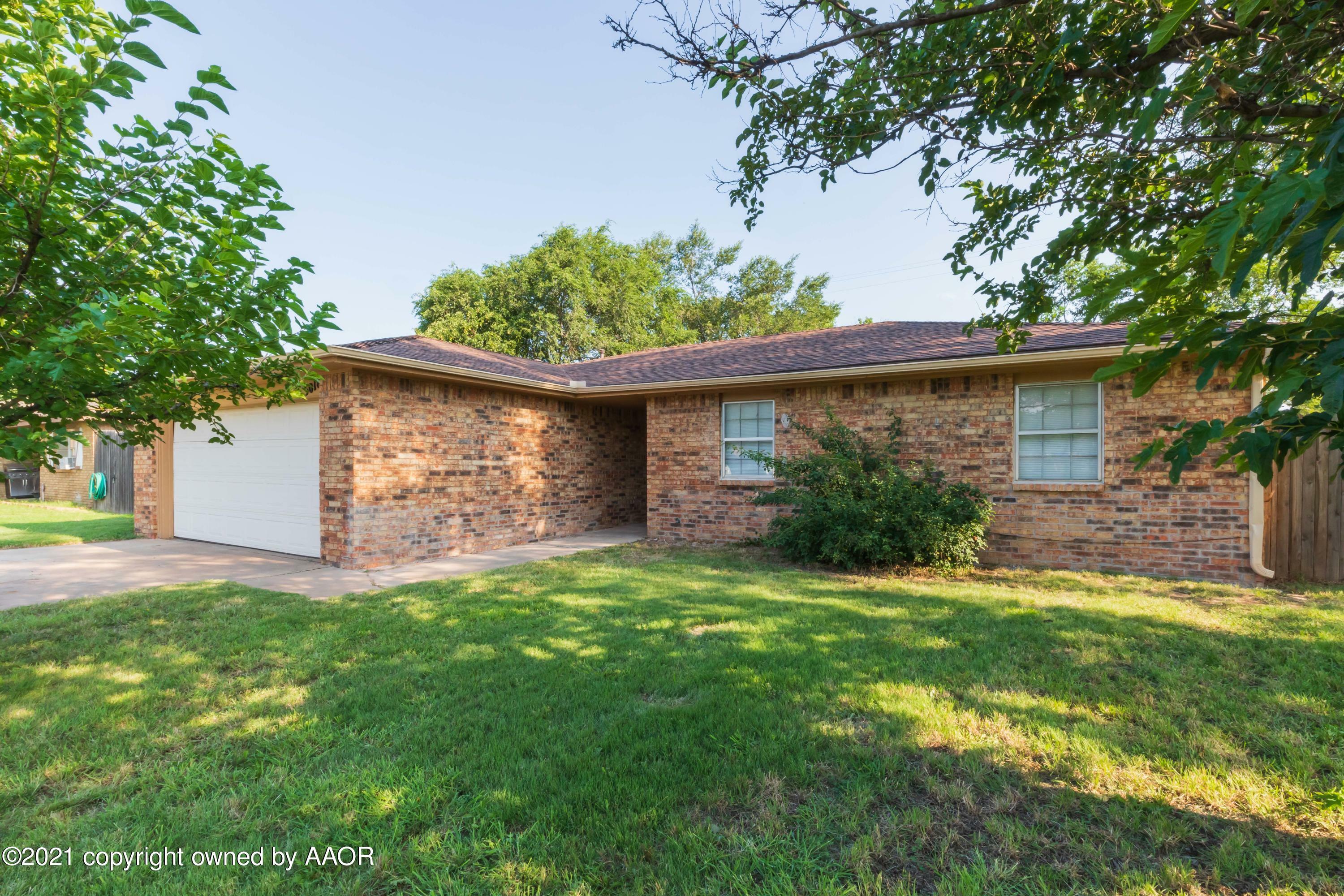 Property Photo:  5018 Hillside Road  TX 79109 