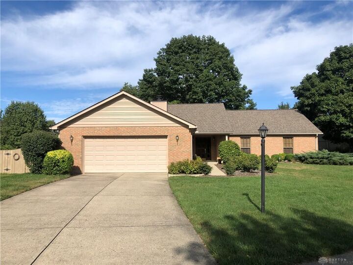 2111 Pelwood Drive  Centerville OH 45459 photo