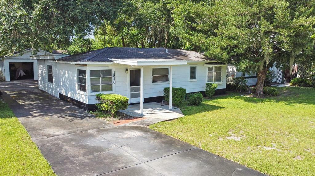 Property Photo:  1840 Anzle Avenue  FL 32789 