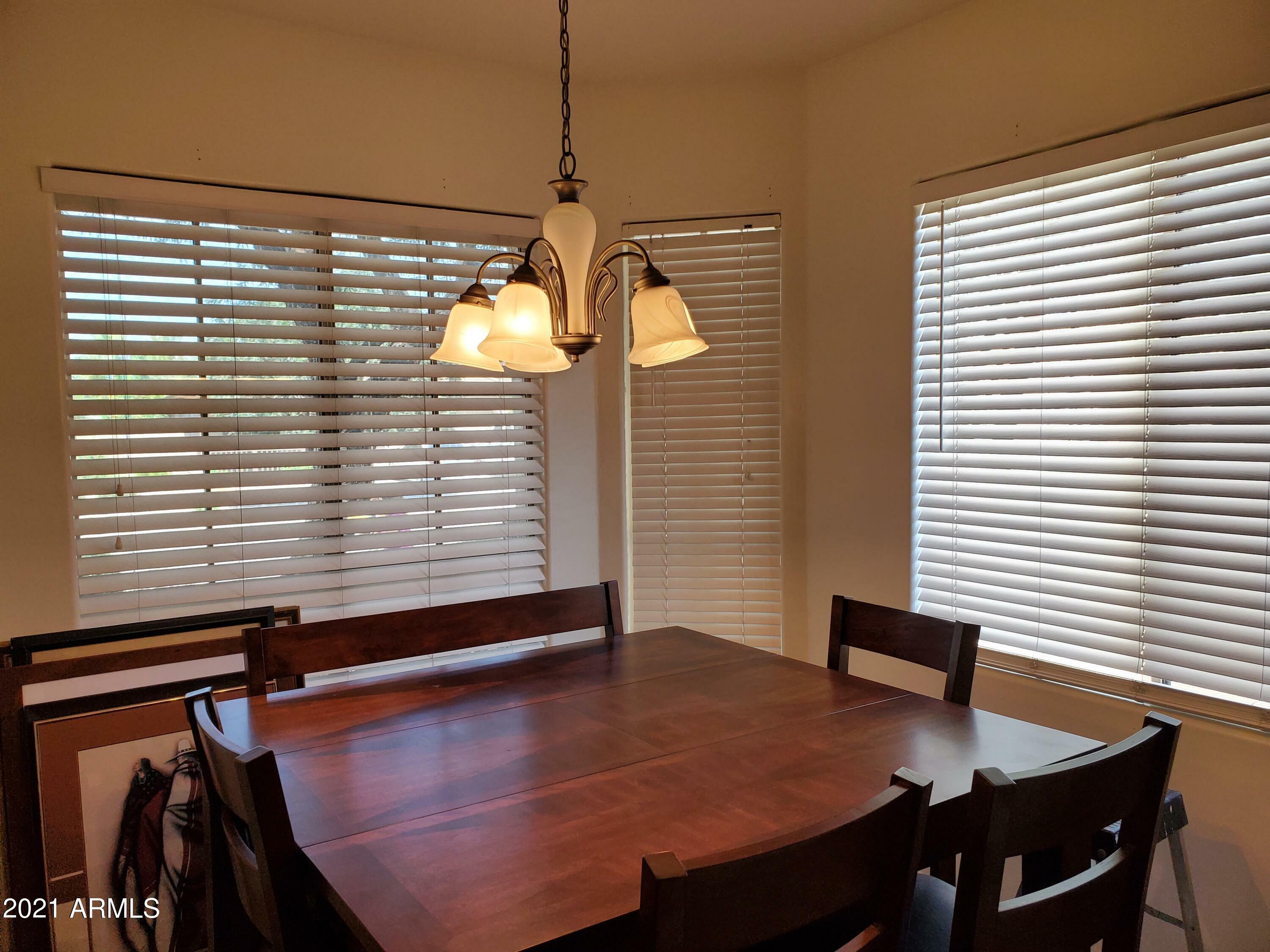Property Photo: 3877 S Coach House Drive AZ 85297