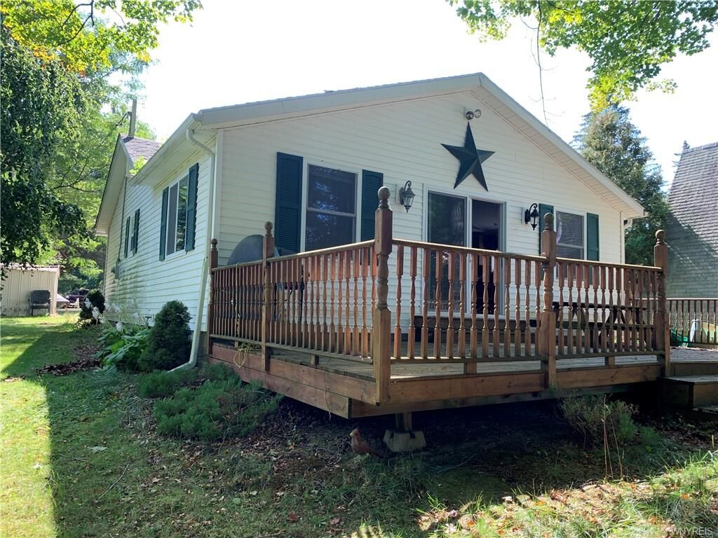 Property Photo:  8100 County Road 49 C  NY 14717 