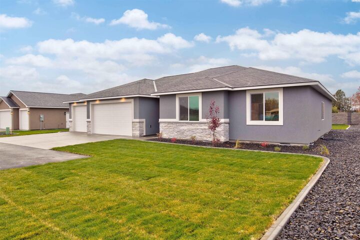 810 Rd 57 Ct  Pasco WA 99301 photo