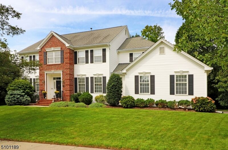 Property Photo: 7 Sterling Ct NJ 07981