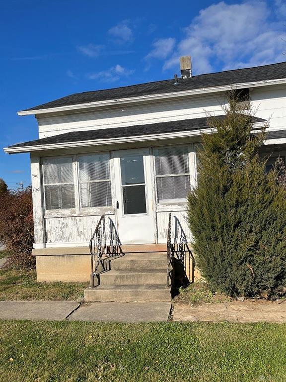 Property Photo:  220 &Amp 220.5 N Main Street  OH 45344 