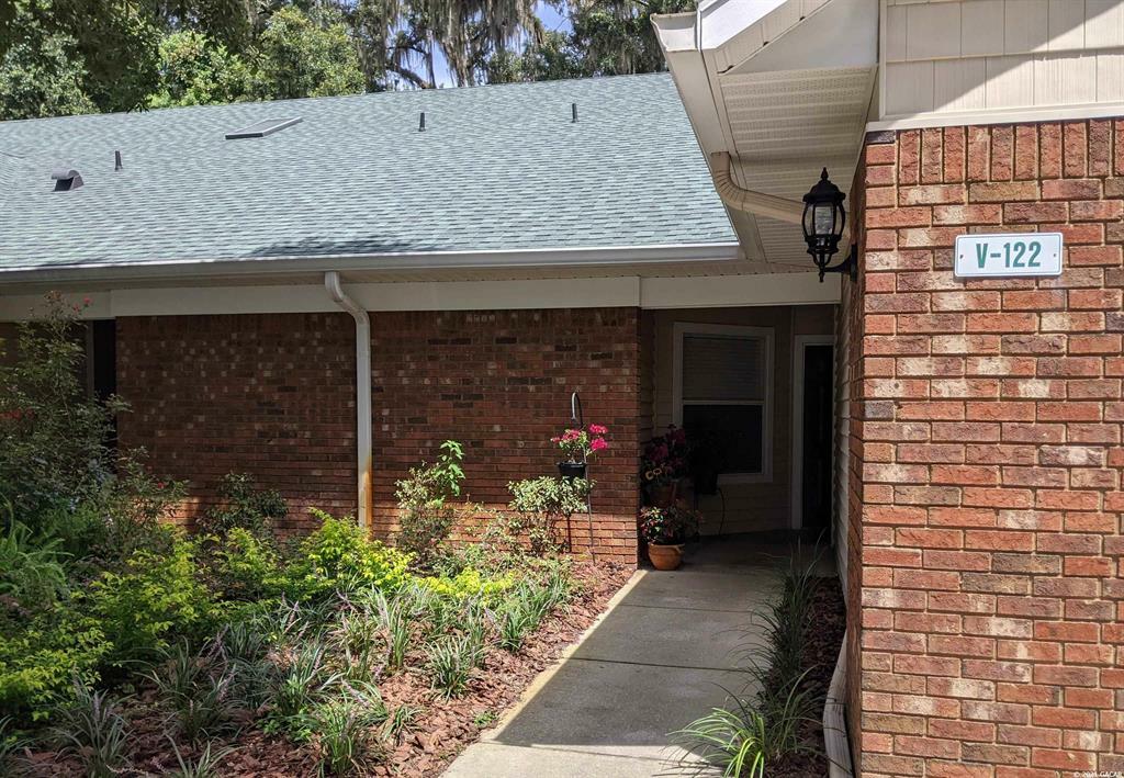 Property Photo:  13200 W Newberry Road V-122  FL 32669 