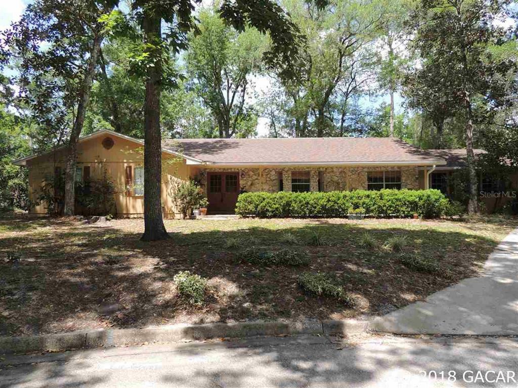 Property Photo:  2020 NW 15 Avenue  FL 32605 