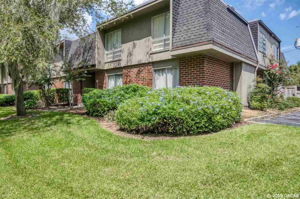 Property Photo:  1700 SW 16th Court H-23  FL 32608 