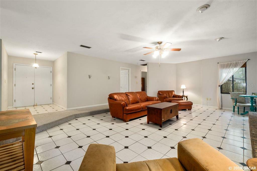 Property Photo:  3515 NW 29th Terrace  FL 32605 