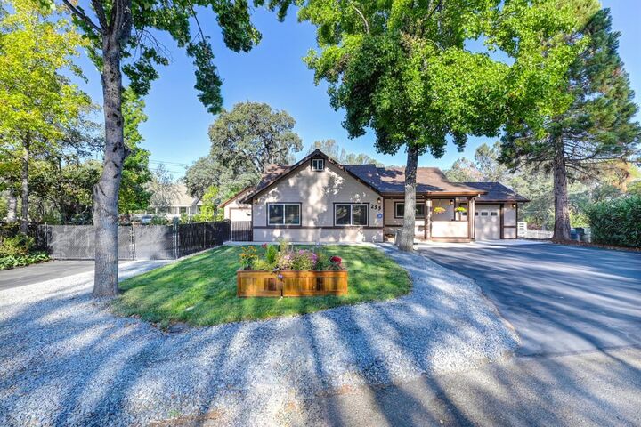 255 Channel Hill Lane  Auburn CA 95603 photo