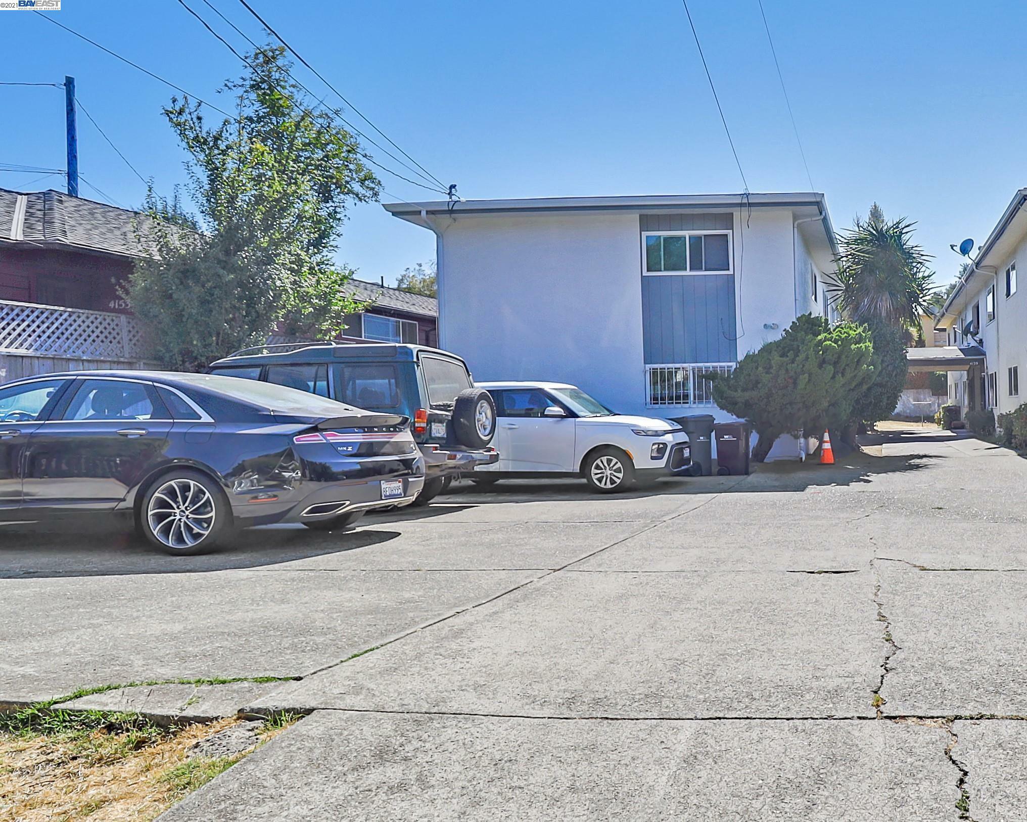 Property Photo:  4141 Bayo St  CA 94619 