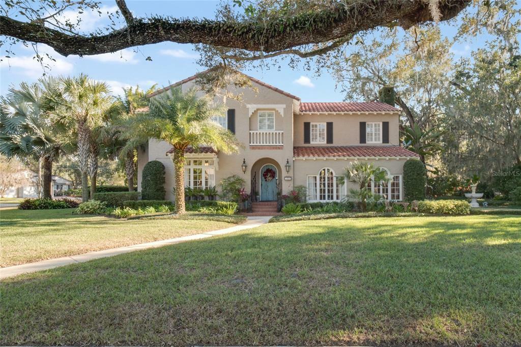 Property Photo: 1304 Spring Lake Drive FL 32804