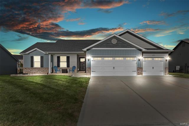 Property Photo:  431 Meadow Spring   63379 