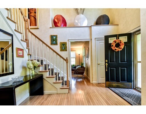Property Photo:  7 Wyndstone Way  MA 01701 