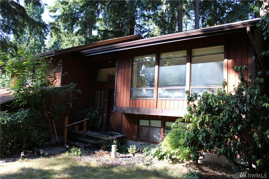 Property Photo:  18325 129th Ave NE  WA 98011 