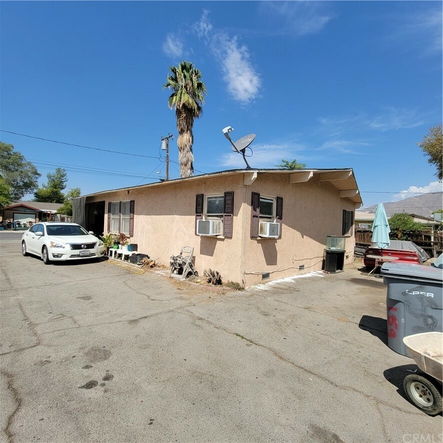 Property Photo:  157 N Sheriff Avenue  CA 92583 