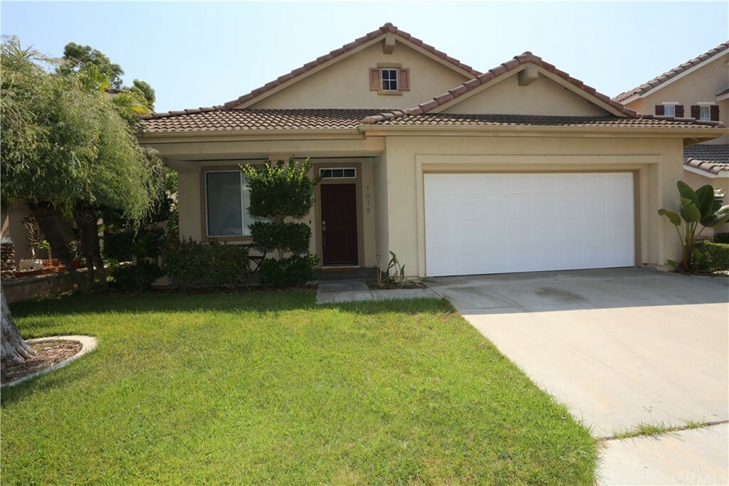 Property Photo:  1018 Hepp Drive  CA 92870 