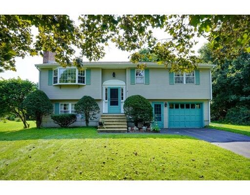 14 Nelson Dr  Northborough MA 01532 photo