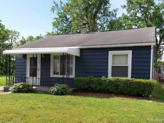 Property Photo:  29545 Balmoral Street  MI 48135 